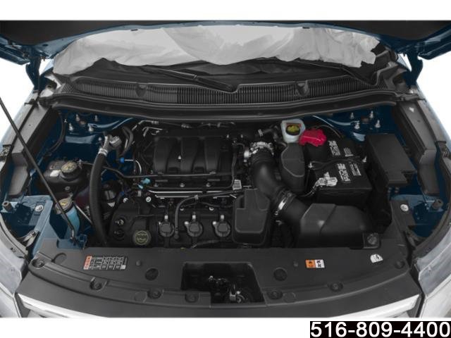 Used 2018 Ford Explorer XLT w/ Equipment Group 202A AWD/4WD image 14