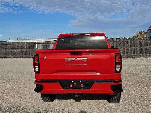 New 2026 GMC Sierra 1500 Pro w/ Graphite Edition image 4