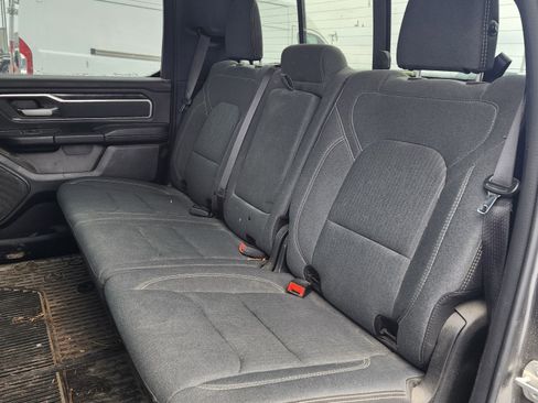 Used 2021 RAM 1500 Big Horn image 9