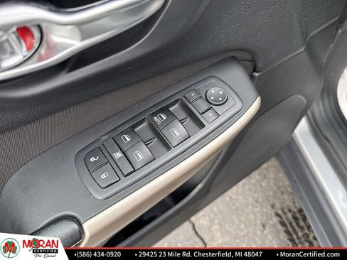 Used 2017 Jeep Cherokee Sport w/ Safety Group image 10