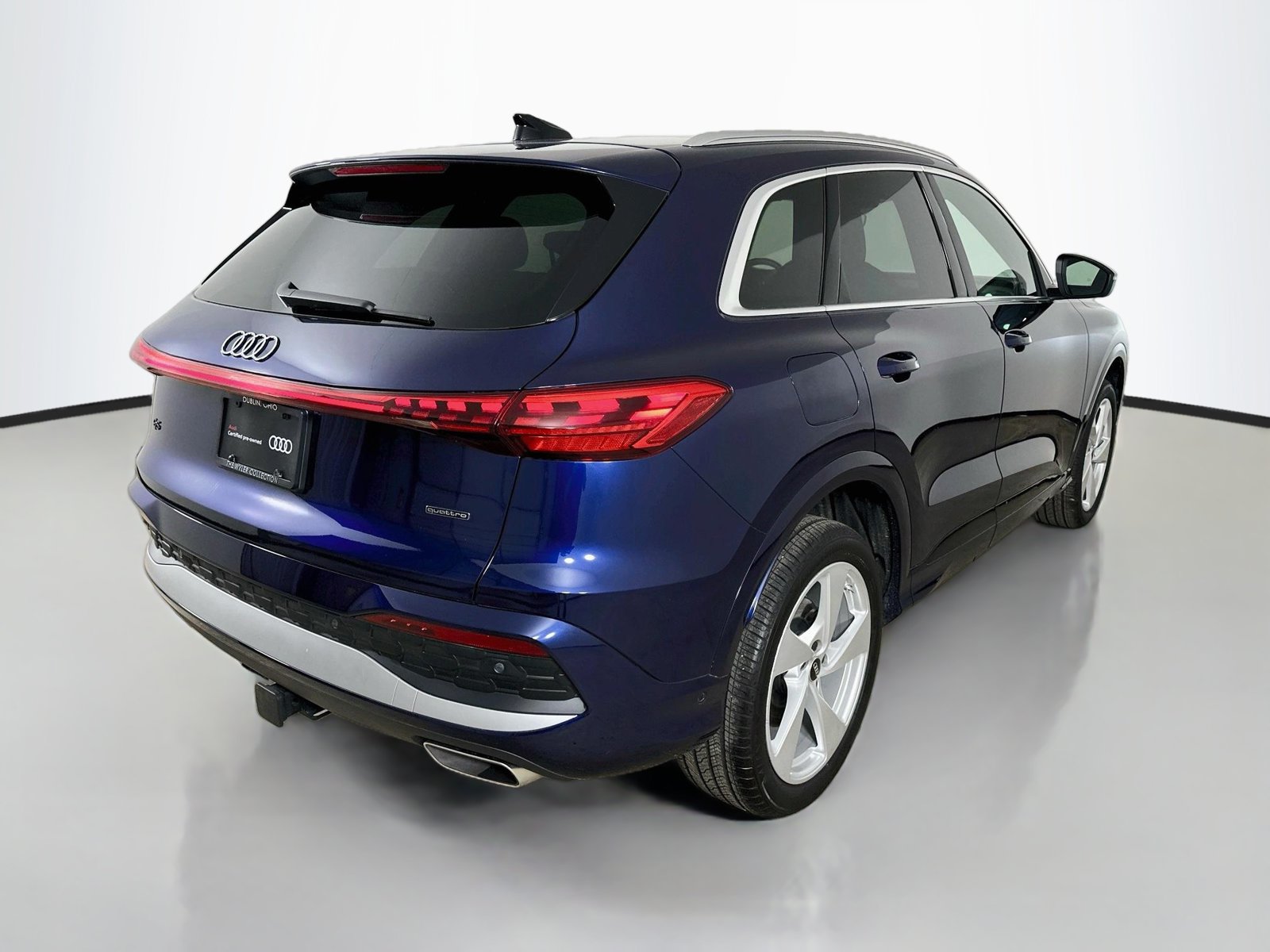 Certified 2025 Audi Q5 Premium Plus AWD/4WD image 5