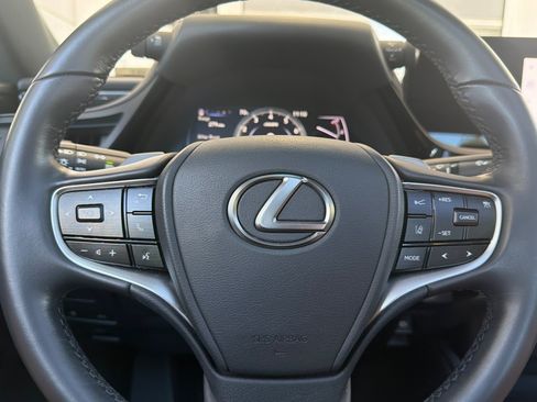Used 2024 Lexus ES 350 w/ Accessory Package (Z1) FWD image 28