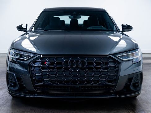Used 2025 Audi S8 image 2