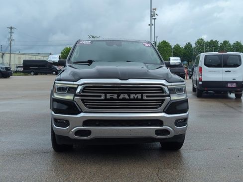 Used 2021 RAM 1500 Laramie AWD/4WD image 2