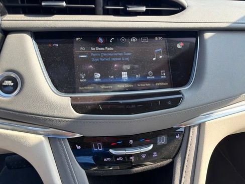 Used 2019 Cadillac XT5 Luxury AWD/4WD image 25