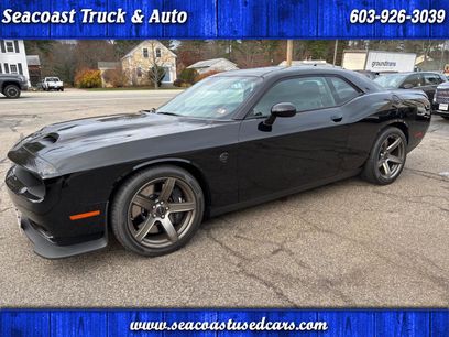 Used 2022 Dodge Challenger SRT Hellcat w/ SRT Black Package
