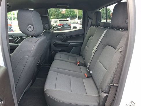Used 2026 Chevrolet Colorado W/T w/ Advanced Trailering Package AWD/4WD image 13