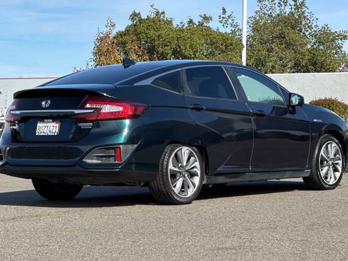 Used 2020 Honda Clarity Touring image 2