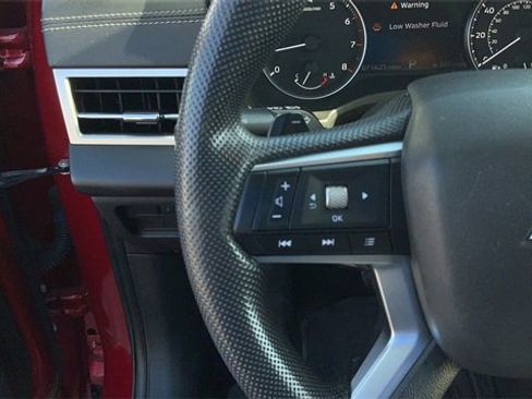 Used 2022 Mitsubishi Outlander ES image 18