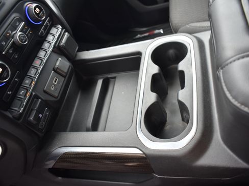 Used 2020 Chevrolet Silverado 1500 LT Trail Boss AWD/4WD image 20