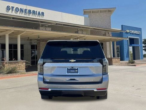 New 2026 Chevrolet Suburban LT w/ Comfort Package image 6