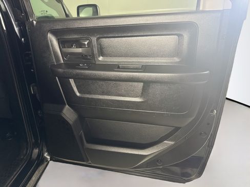 Used 2023 RAM 1500 Tradesman w/ Tradesman SXT Package RWD image 27