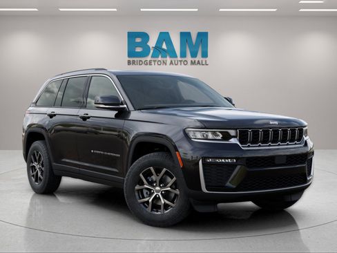 New 2026 Jeep Grand Cherokee Limited AWD/4WD image 1