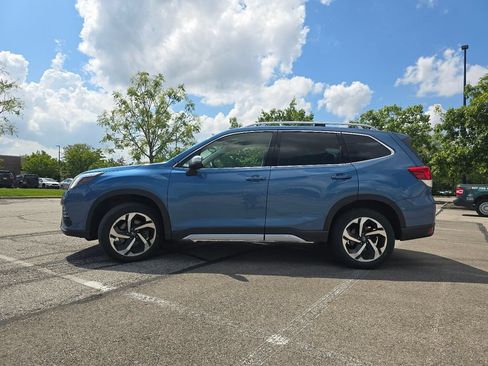 Used 2022 Subaru Forester Touring AWD/4WD image 14