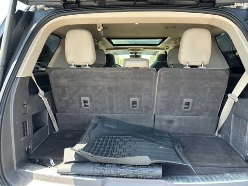 Used 2022 Lincoln Navigator Reserve AWD/4WD image 13
