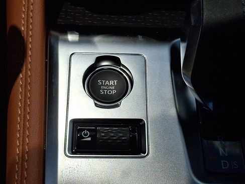 Used 2026 Jaguar F-PACE R-Dynamic S AWD/4WD image 20
