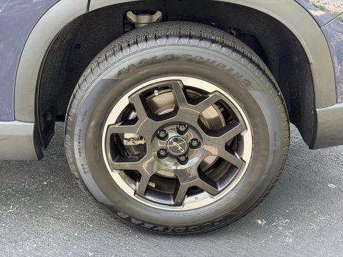 Used 2025 Honda Pilot EX-L image 35