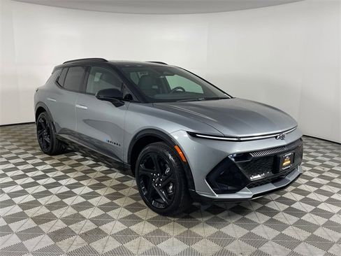 New 2026 Chevrolet Equinox EV RS image 20