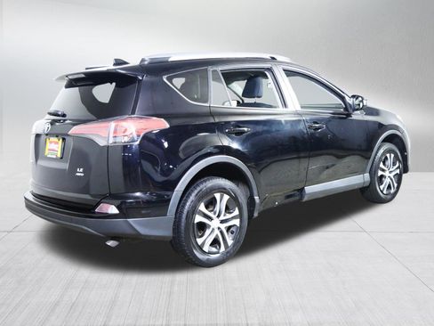 Used 2017 Toyota RAV4 LE w/ All Weather Liner Package AWD/4WD image 7