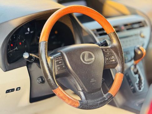 Used 2011 Lexus RX 350 2WD w/ Premium Pkg image 19