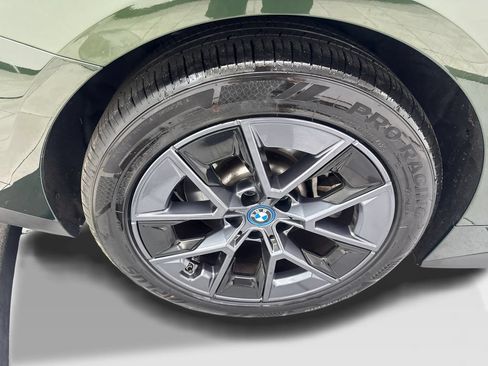 Used 2024 BMW i4 eDrive35 w/ Premium Package RWD image 85