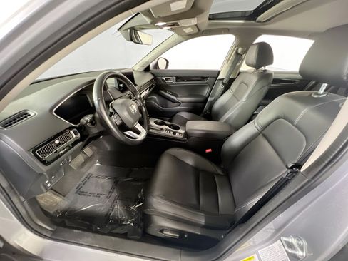 Used 2023 Honda Civic Touring image 21