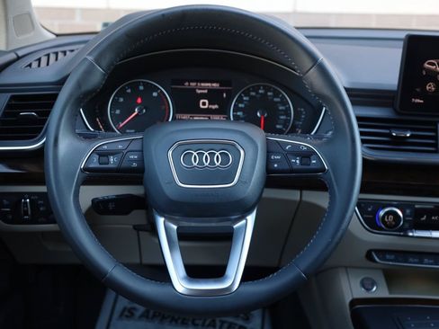Used 2018 Audi Q5 2.0T Premium Plus AWD/4WD image 32