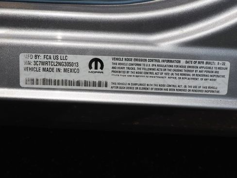 Used 2022 RAM 3500 Tradesman w/ Chrome Appearance Group AWD/4WD image 5