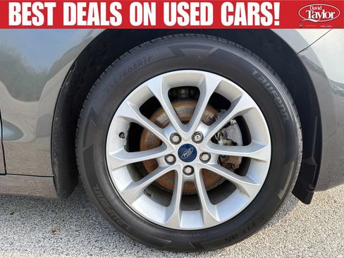 Used 2020 Ford Fusion SE FWD image 30