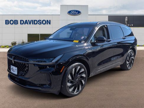 Certified 2024 Lincoln Nautilus Black Label w/ Jet Appearance Package (87T) AWD/4WD image 1
