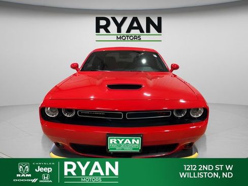 Used 2023 Dodge Challenger R/T w/ Plus Package image 4
