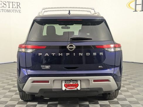 Used 2022 Nissan Pathfinder SL FWD image 6