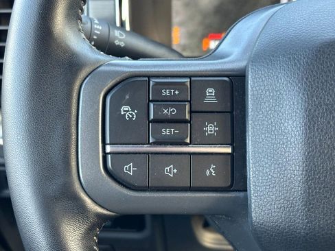 Used 2023 Ford F150 Lariat w/ Equipment Group 502A High image 19