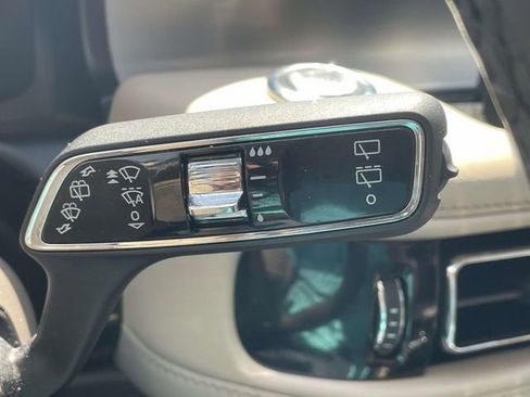 Used 2023 Lincoln Aviator 2WD w/ Premium Package image 37