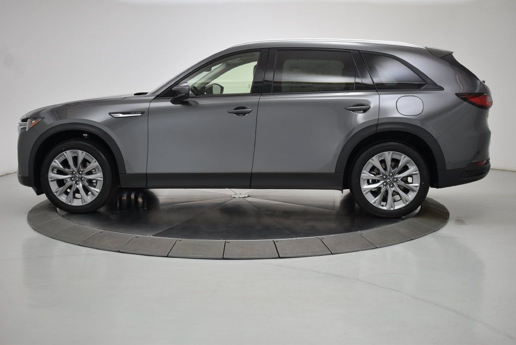 New 2026 MAZDA CX-90 3.3 Turbo w/ Preferred Package AWD/4WD image 17