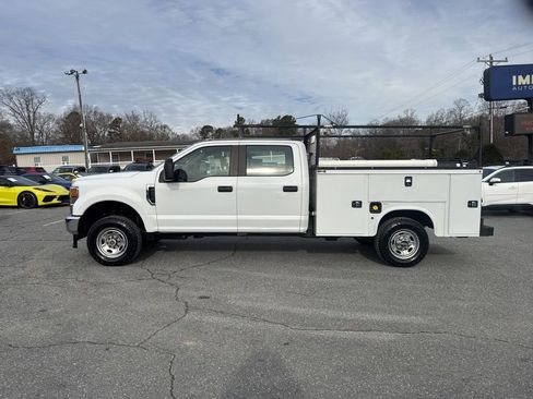 Used 2021 Ford F250 XL w/ Power Equipment Group image 2