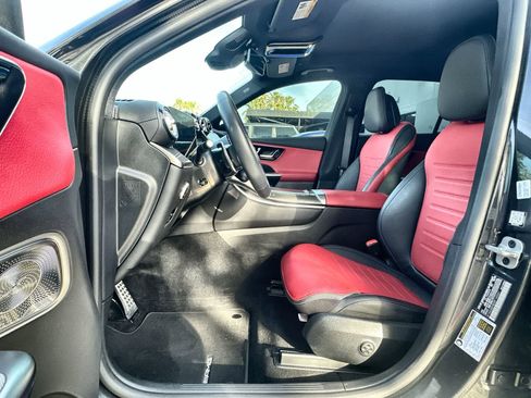 Used 2024 Mercedes-Benz GLC 43 AMG 4MATIC image 2