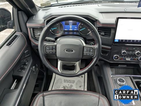 Used 2022 Ford Expedition Max Limited image 20