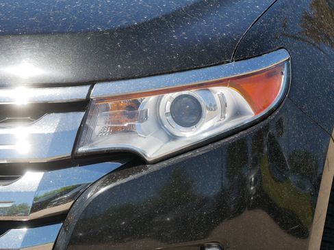 Used 2013 Ford Edge Limited FWD image 10