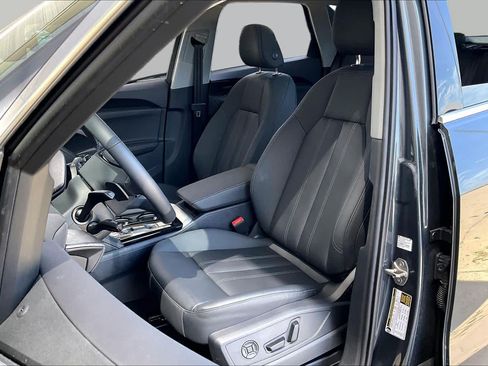 Used 2026 Audi Q5 Premium Plus AWD/4WD image 8