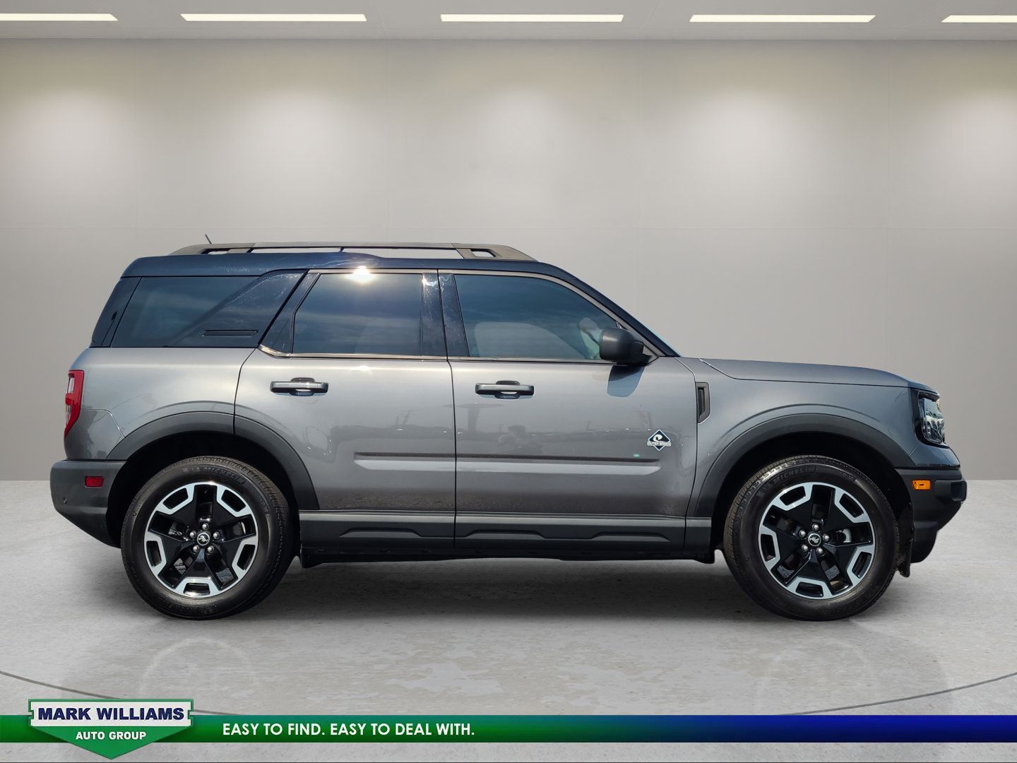 Certified 2023 Ford Bronco Sport Outer Banks AWD/4WD image 2