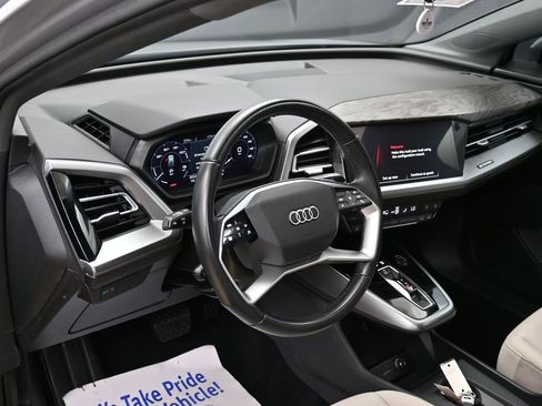 Used 2024 Audi Q4 e-tron Premium AWD/4WD image 21