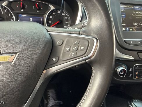 Used 2019 Chevrolet Equinox LT FWD image 34