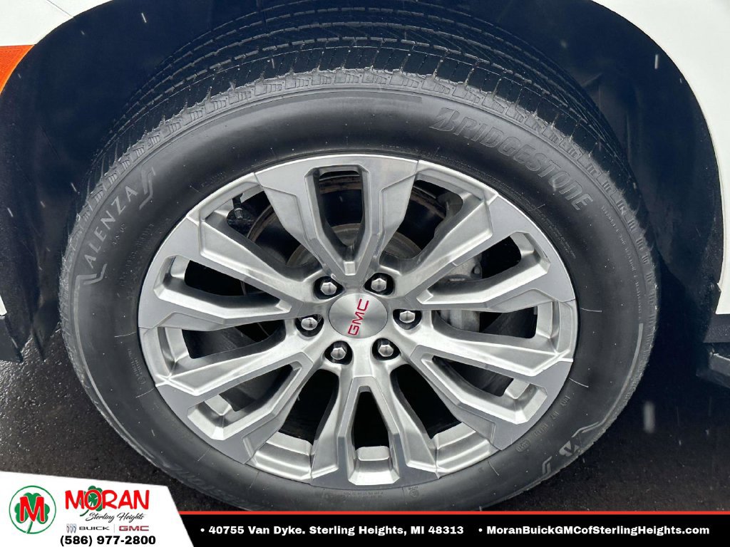 Used 2024 GMC Yukon Denali AWD/4WD image 8