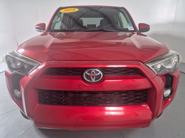 Used 2018 Toyota 4Runner SR5 AWD/4WD image 7