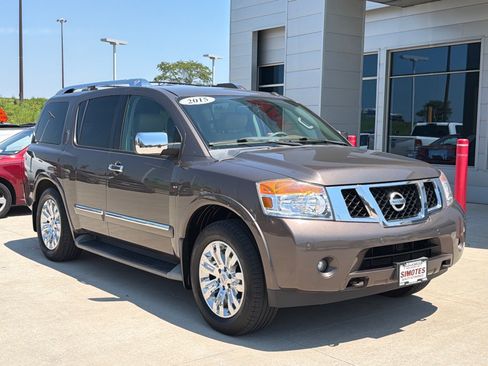 Used 2015 Nissan Armada Platinum AWD/4WD image 2