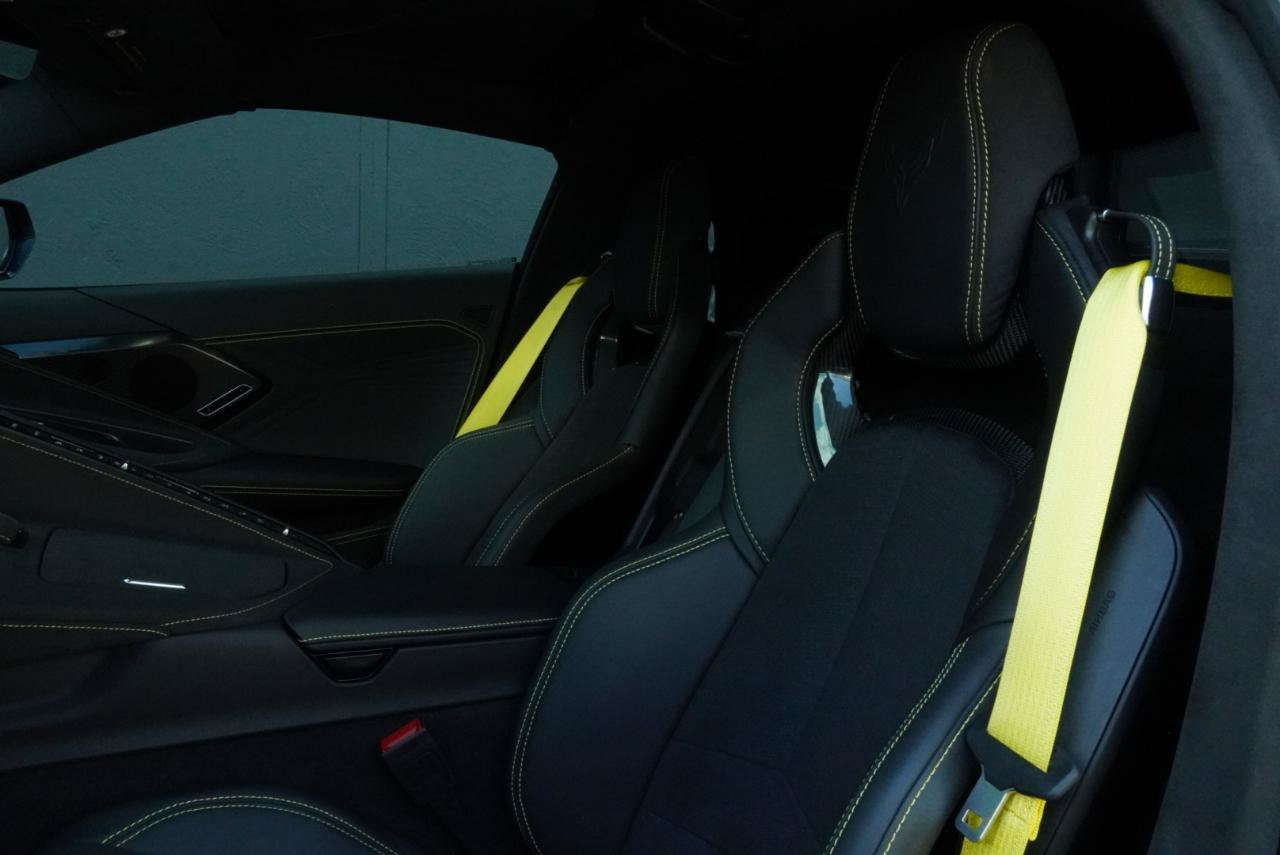 Used 2025 Chevrolet Corvette Z06 w/ Z07 Performance Package RWD image 36