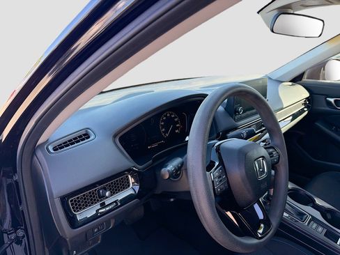 Used 2024 Honda Civic LX image 25