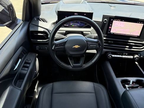 Used 2024 Chevrolet Silverado EV W/T AWD/4WD image 23