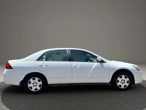 Used 2007 Honda Accord LX image 11